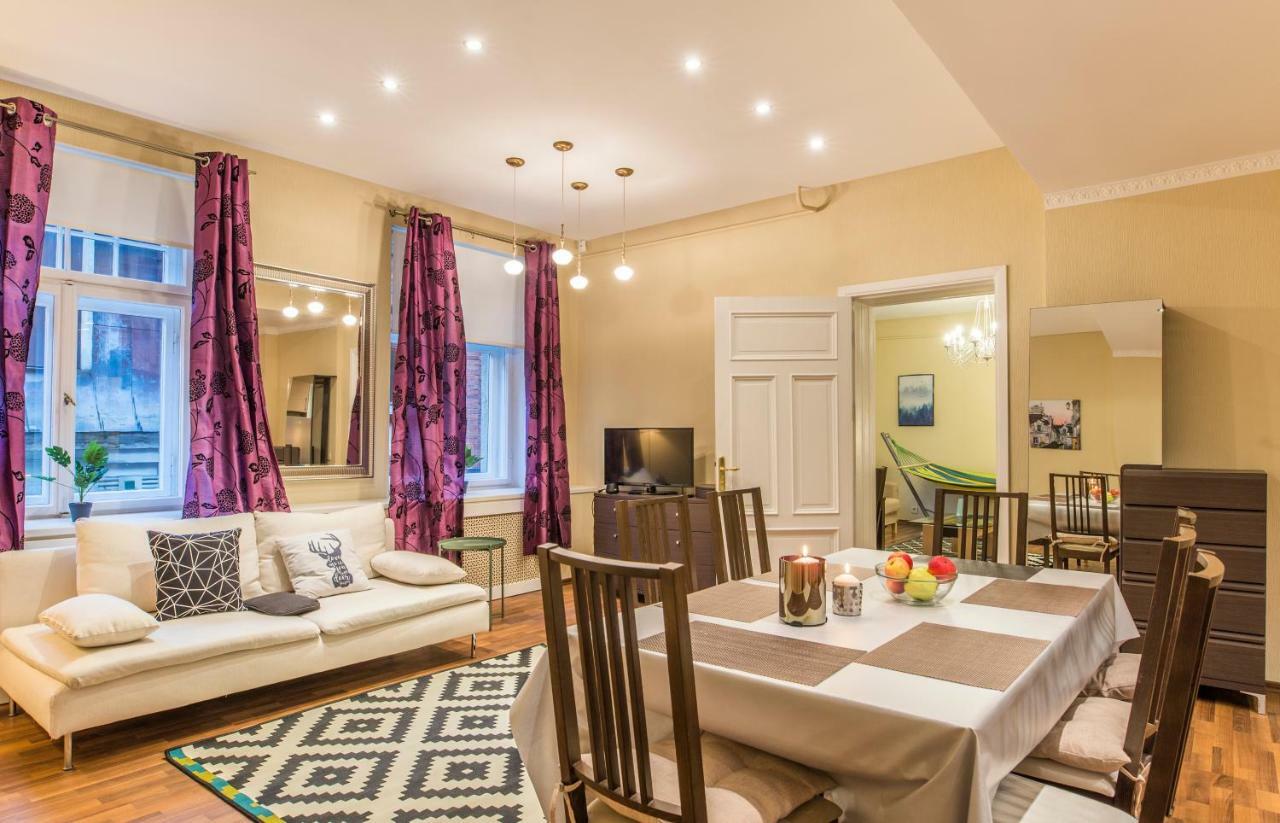 Charming Spacious 3 Bedroom In Old Town Ρίγα Εξωτερικό φωτογραφία